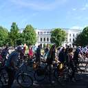 bicycle, riding bicycle, Rathaus Altona, Altonaer Balkon, Fahrradsternfahrt